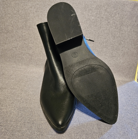 A New Day Boot size 9 - Picture 4 of 5